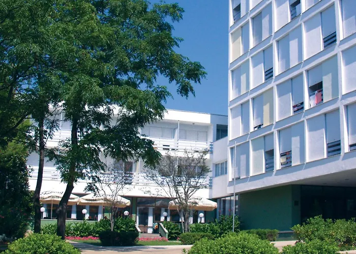 Готель Donat 3*