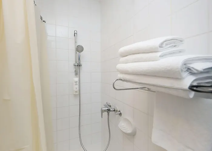 Donat فندق زادار