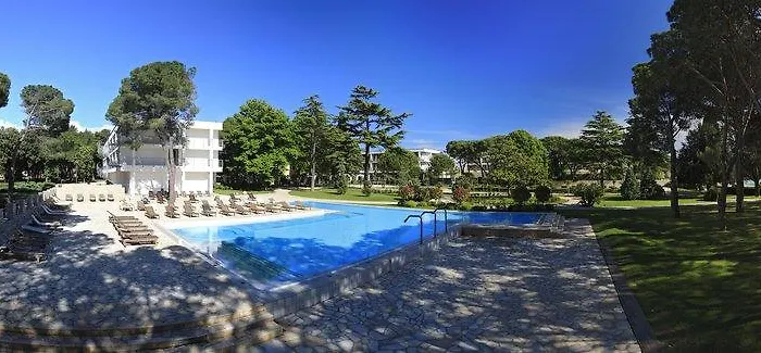 Готель Donat Задар